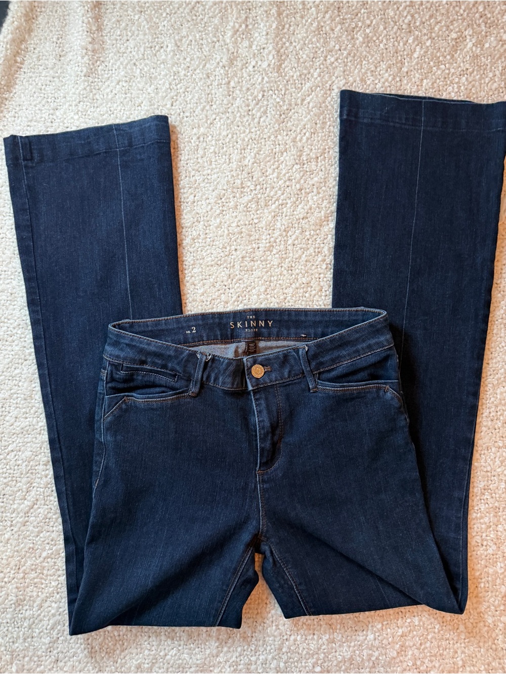 White House Black Market “The Skinny Flare" Dark Wash Denim Size 2